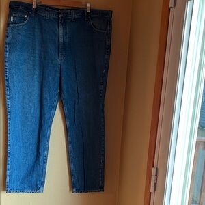 EUC Carhartt Jeans Traditional Fit 48 x 32
